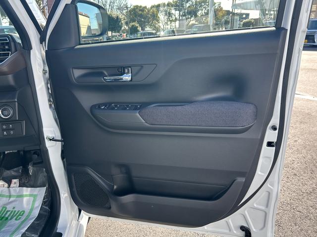 ムーヴ Ｇ　インパネシフト　プッシュスタートスイッチ　電子カードキー　電動パーキングブレーキ　助手席側電動スライドドア　衝突被害軽減ブレーキ（27枚目）