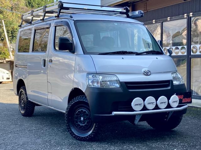 トヨタ タウンエースバン GL リフトアップ 社外タイヤホイール