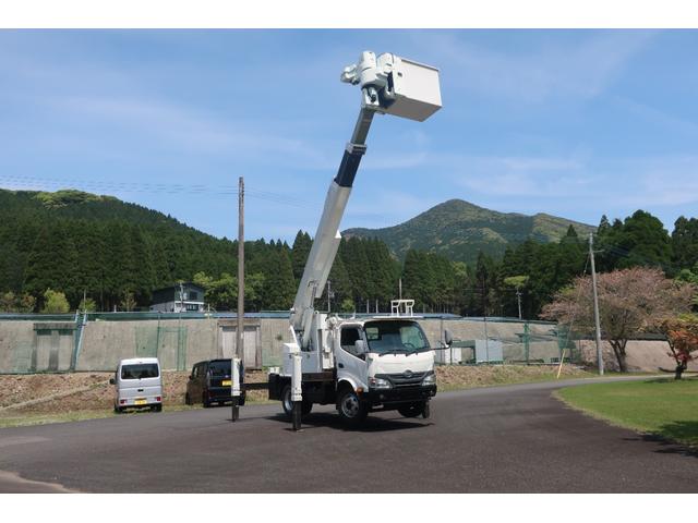 日野 デュトロ