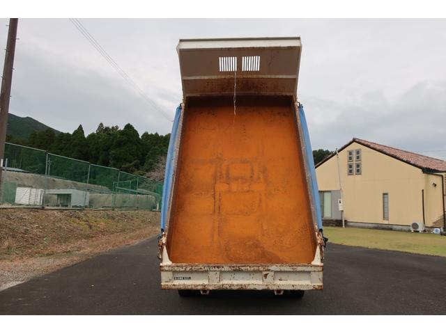 ヒノレンジャー 　４ｔ　ダンプ（2枚目）