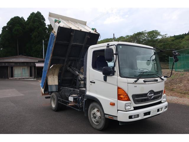 ヒノレンジャー 　４ｔ　ダンプ（4枚目）