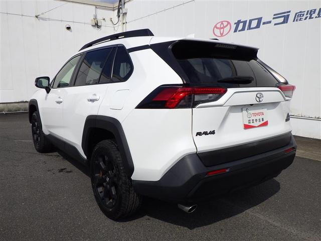 ＲＡＶ４ アドベンチャー　オフロードパッケージＩＩ　横滑り防止装置　地デジ　衝突被害軽減ブレーキ　バックモニター　メモリーナビ　アルミホイール　オートクルーズコントロール　ＬＥＤヘッドランプ　フルタイム４ＷＤ　ミュージックプレイヤー接続可　スマートキー（14枚目）
