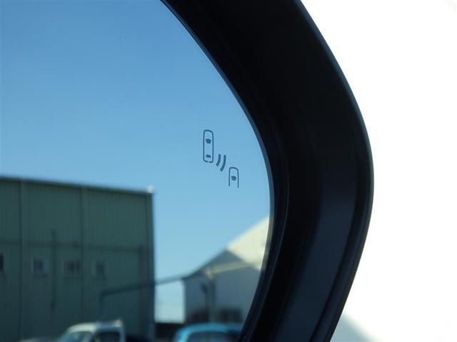 アクア X 踏み間違い防止 100V イモビ LEDヘッドライト スマートキー 横滑り防止機能 キーレスエントリー オートクルーズ オートエアコン ETC カーテンエアバッグ パワーステアリング ABS(3枚目)