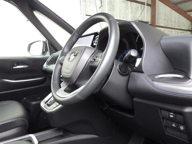 ノア ハイブリッドS-Z 横滑り防止機能 エアバッグ オートクルーズコントロール 地デジ 両側自動ドア ダブルエアコン スマートエントリー LEDランプ バックモニター メモリナビ 3列シート ETC付き ABS AC100V(32枚目)