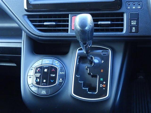 ノア Ｓｉ　１オーナー　地デジ　ＤＶＤ視聴可　ダブルエアコン　ＬＥＤヘットライト　ＥＴＣ付き　横滑り防止機能　ナビＴＶ　三列シート　ＡＷ　ＡＡＣ　パワーウインドウ　メモリーナビ　ＡＢＳ　ウォークスルー　キーフリー（22枚目）