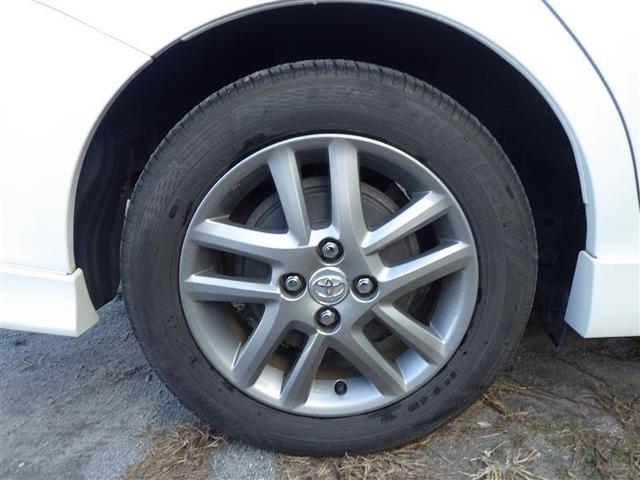 カローラフィールダー ハイブリッドG ダブルバイビー インテリキー 横滑防止 HDDナビ ミュージックプレイヤー接続可 フルセグTV オートエアコン DVD再生 アルミホイール キーフリーシステム サイドエアバッグ ナビTV パワーウィンドウ ABS(3枚目)