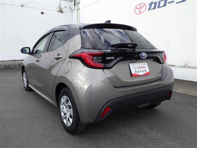 ヤリス ハイブリッドＧ　ドライブレコーダ　地デジ　衝突回避システム　スマートキ－　横滑り防止　盗難防止システム　整備記録簿　サイドエアバック　ＬＥＤライト　ナビＴＶ　クルーズコントロール　ＥＴＣ車載器　オートエアコン　ＡＢＳ（15枚目）