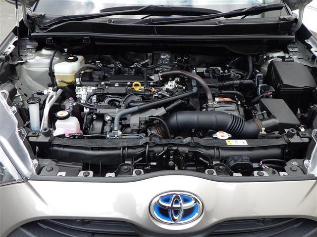 ヤリス ハイブリッドＧ　ドライブレコーダ　地デジ　衝突回避システム　スマートキ－　横滑り防止　盗難防止システム　整備記録簿　サイドエアバック　ＬＥＤライト　ナビＴＶ　クルーズコントロール　ＥＴＣ車載器　オートエアコン　ＡＢＳ（21枚目）