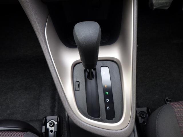 ヤリス ハイブリッドＧ　ドライブレコーダ　地デジ　衝突回避システム　スマートキ－　横滑り防止　盗難防止システム　整備記録簿　サイドエアバック　ＬＥＤライト　ナビＴＶ　クルーズコントロール　ＥＴＣ車載器　オートエアコン　ＡＢＳ（23枚目）