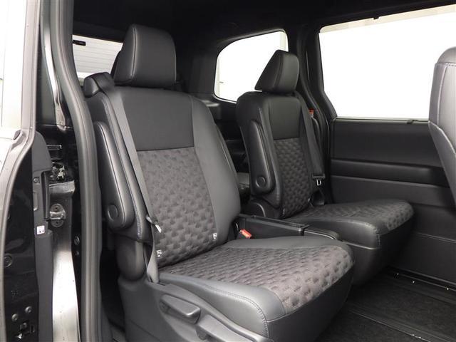 ヴォクシー Ｓ－Ｚ　フルオートエアコン　Ｒカメラ　デュアルエアコン　ＥＴＣ車載器　パワーウインドウ　１オナ　盗難防止装置　アルミ　横滑り防止装置　ＬＥＤライト　メモリナビ　キーフリー　ＡＢＳ　記録簿　サイドエアバック（37枚目）