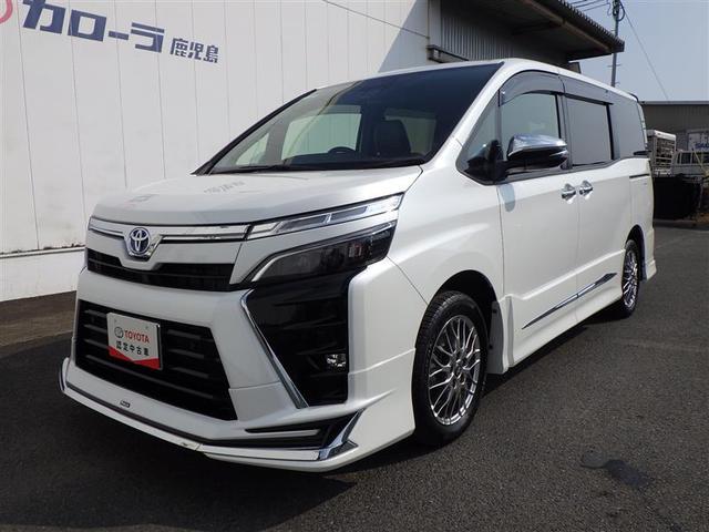 ヴォクシー ハイブリッドＺＳ　煌ＩＩＩ　地デジＴＶ　リヤカメラ　１オナ車　Ｗエアコン　スマートキー　ＤＶＤ再生可　クルコン　ＶＳＣ　キーレス　アルミホイール　ナビ＆ＴＶ　ＬＥＤヘッドランプ　ＥＴＣ　３列シート　メモリーナビ　オートエアコン（2枚目）