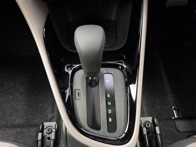 ヤリス Ｇ　カーナビ　Ｂカメラ　エアコン　スマートキー＆プッシュスタート　ドライブレコーダー　メモリーナビゲーション　イモビ　横滑り防止システム　クルーズＣ　ＡＢＳ　パワーウィンドウ　パワーステアリング（24枚目）