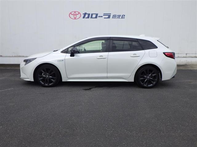 カローラツーリング ハイブリッド　ダブルバイビー　追突軽減ブレーキ　バックモニタ　横滑防止　スマキー　ＬＥＤライト　デュアルエアバッグ　エアコン　オートクルーズ　サイドエアバッグ　ＥＴＣ付　ナビ　ＰＳ　キーフリー　ＡＢＳ　エアバック　メモリ－ナビ（12枚目）