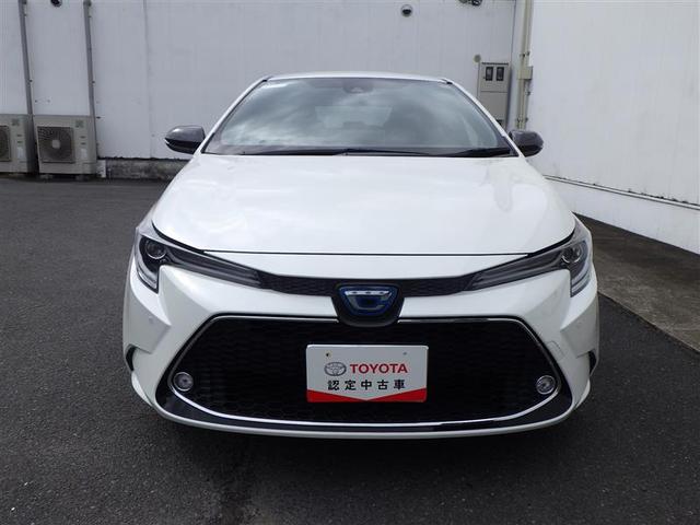 カローラツーリング ハイブリッド　ダブルバイビー　追突軽減ブレーキ　バックモニタ　横滑防止　スマキー　ＬＥＤライト　デュアルエアバッグ　エアコン　オートクルーズ　サイドエアバッグ　ＥＴＣ付　ナビ　ＰＳ　キーフリー　ＡＢＳ　エアバック　メモリ－ナビ（18枚目）