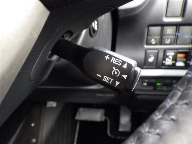 エスクァイア ハイブリッドＧｉ　プレミアムパッケージ　地上デジタル　衝突被害軽減　ＬＥＤライト　１オナ　Ｂカメラ　クルコン　スマートキー　メモリナビ　ナビ＆ＴＶ　ＡＣ１００Ｖ　キーレス　盗難防止装置　ＤＶＤ再生　ＡＢＳ　３列シート　ＥＴＣ　アルミ（30枚目）