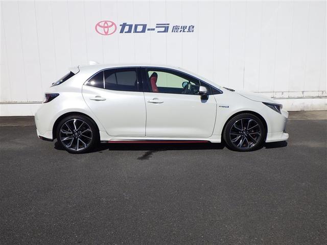 カローラスポーツ ハイブリッドG Z サイドエアバック 前後誤発進抑制 盗難防止 スマートキーシステム Bモニ オートクルーズ LEDライト 1オーナー車 エアバック オートエアコン 地デジ エアロ付 ナビTV AW デュアルエアバッグ(17枚目)