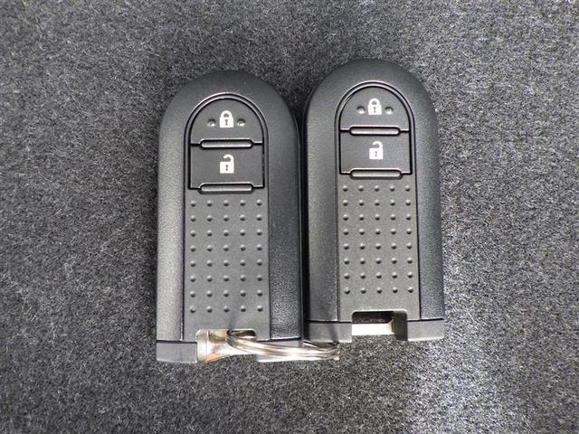 パッソ Ｘ　ＬパッケージＳ　衝突回避支援ブレーキ機能　横滑り防止機能　Ｉストップ　盗難防止システム　スマトキー　リアカメラ　ＥＴＣ車載器　Ｗエアバック　ＡＵＸ　ワンセグＴＶ　オートエアコン　ナビＴＶ　記録簿　１オーナー　ＡＢＳ（10枚目）