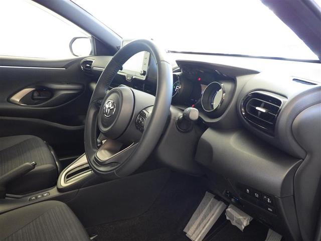 ヤリス ハイブリッドＺ　ＰＣＳ　整備記録簿　Ｂカメラ　ドラレコ付　ナビ付　ＬＥＤランプ　スマキー　ＥＴＣ付き　メディアプレイヤー接続　ＶＳＣ　パワステ　クルコン　カーテンエアバック　キーフリー　ＡＢＳ　イモビ　エアコン（34枚目）