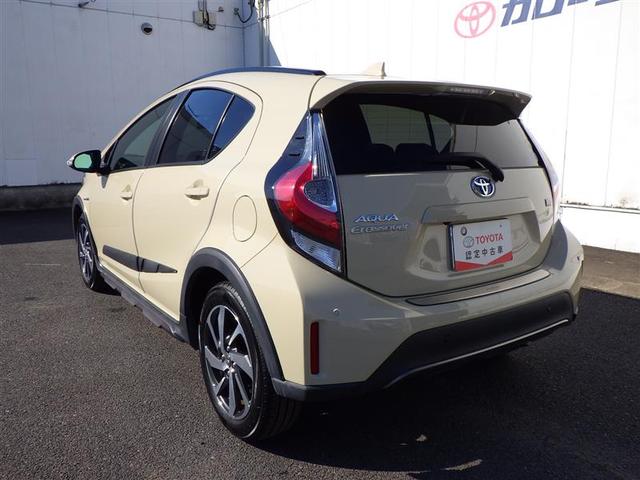 アクア クロスオーバー　グラム　セキュリティアラーム　ＤＶＤ再生　ＬＥＤヘッドランプ　バックカメラ　ワンオーナー　メモリーナビ　ＥＴＣ　ドラレコ　アルミ　ナビ＆ＴＶ　横滑り防止　キーレス　エアバック　オートエアコン　ＡＢＳ（16枚目）