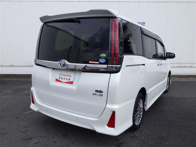 ノア ハイブリッドＳｉ　ダブルバイビーＩＩＩ　地デジ　バックモニター　両側ＰＳＤ　ＬＥＤ　ナビ＆ＴＶ　ＤＶＤ　横滑り防止装置　アルミホイール　スマキー　エアバッグ　クルコン　ＡＣ　３列シート　ドライブレコーダー　キーフリー　１オ－ナ－　ＥＴＣ（17枚目）