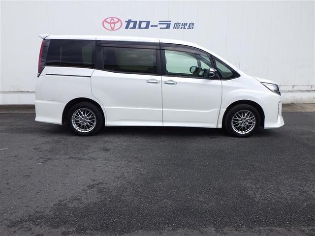 ノア ハイブリッドＳｉ　ダブルバイビーＩＩＩ　地デジ　バックモニター　両側ＰＳＤ　ＬＥＤ　ナビ＆ＴＶ　ＤＶＤ　横滑り防止装置　アルミホイール　スマキー　エアバッグ　クルコン　ＡＣ　３列シート　ドライブレコーダー　キーフリー　１オ－ナ－　ＥＴＣ（18枚目）