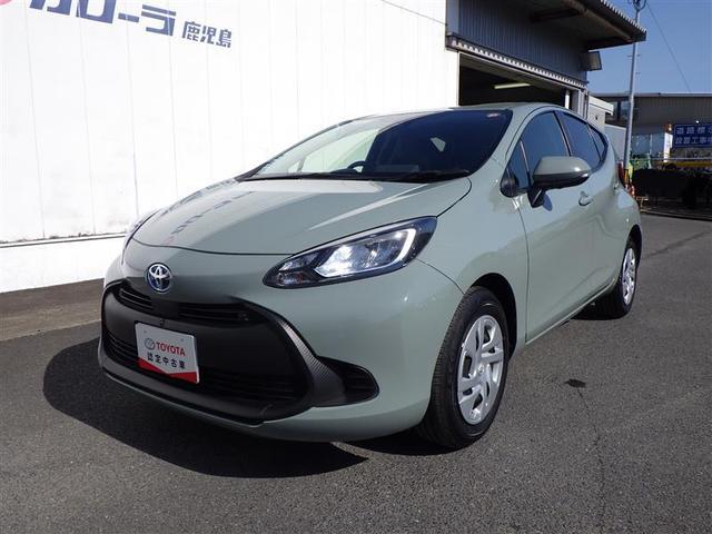 アクア Ｘ　踏み間違い防止　１００Ｖ　イモビ　点検記録簿　ＬＥＤヘッドライト　スマートキー　横滑り防止機能　キーレスエントリー　オートクルーズ　オートエアコン　元試乗車　カーテンエアバッグ　パワーステアリング（2枚目）