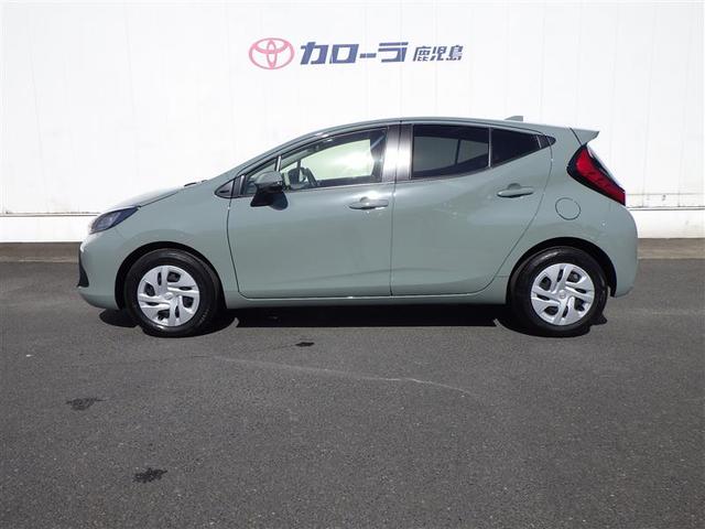 アクア Ｘ　踏み間違い防止　１００Ｖ　イモビ　点検記録簿　ＬＥＤヘッドライト　スマートキー　横滑り防止機能　キーレスエントリー　オートクルーズ　オートエアコン　元試乗車　カーテンエアバッグ　パワーステアリング（13枚目）