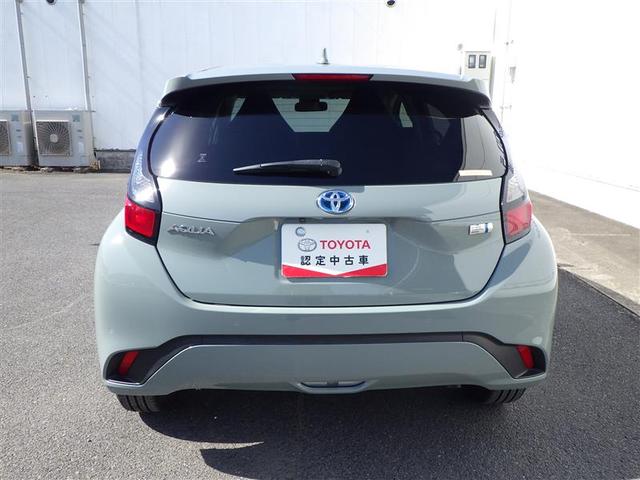 アクア Ｘ　踏み間違い防止　１００Ｖ　イモビ　点検記録簿　ＬＥＤヘッドライト　スマートキー　横滑り防止機能　キーレスエントリー　オートクルーズ　オートエアコン　元試乗車　カーテンエアバッグ　パワーステアリング（15枚目）