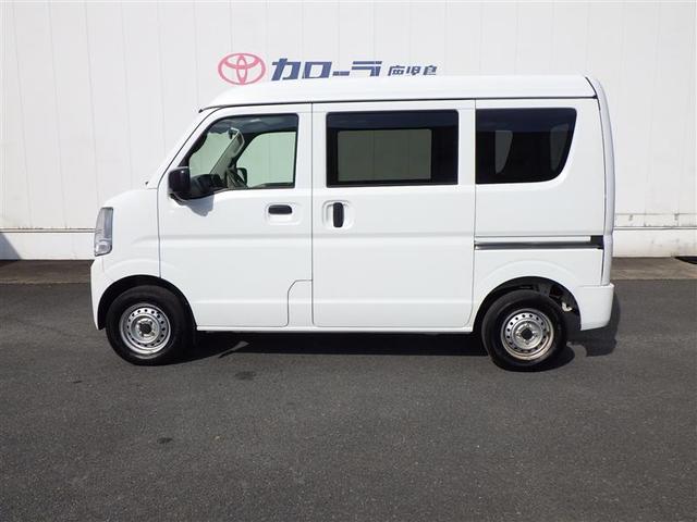 すぐ乗れる中古車も当店はラインナップ！！全車１年距離無制限保証付き！まるまるクリンで内外装キレイ！マイカーローンは最短１５分で審査可能！お車のことならまず当店にご相談ください！