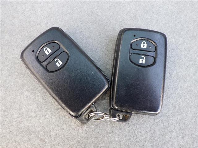 プリウス Ｇ　１オーナー車　Ｒカメラ　スマ－トキ－　パワーステアリング　エアバック　ナビ＆ＴＶ　電動パワーシート　サイドエアバック　ＡＡＣ　クルコン　ＥＴＣ付　イモビライザー　ＡＷ　ＥＳＣ　キーフリーシステム（40枚目）