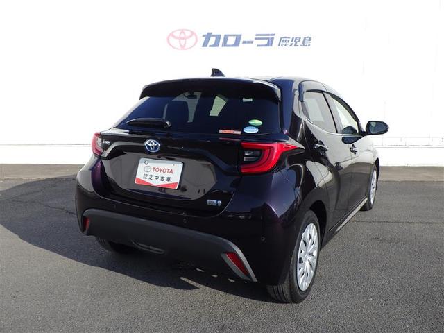 ヤリス ハイブリッドＺ　ＰＣＳ　地デジ　Ｂカメラ　ドラレコ付　ＬＥＤランプ　スマキー　ＥＴＣ付き　メディアプレイヤー接続　ナビＴＶ　ＶＳＣ　パワステ　１オナ車　クルコン　カーテンエアバック　キーフリー　ＡＢＳ　イモビ（18枚目）