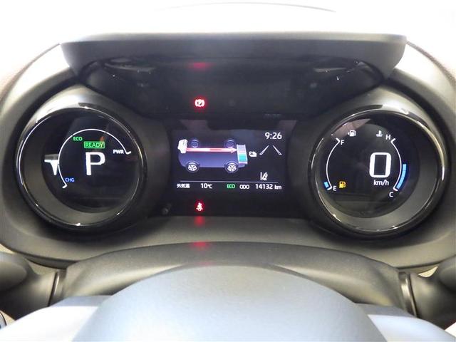 ヤリス ハイブリッドＺ　ＰＣＳ　地デジ　Ｂカメラ　ドラレコ付　ＬＥＤランプ　スマキー　ＥＴＣ付き　メディアプレイヤー接続　ナビＴＶ　ＶＳＣ　パワステ　１オナ車　クルコン　カーテンエアバック　キーフリー　ＡＢＳ　イモビ（28枚目）