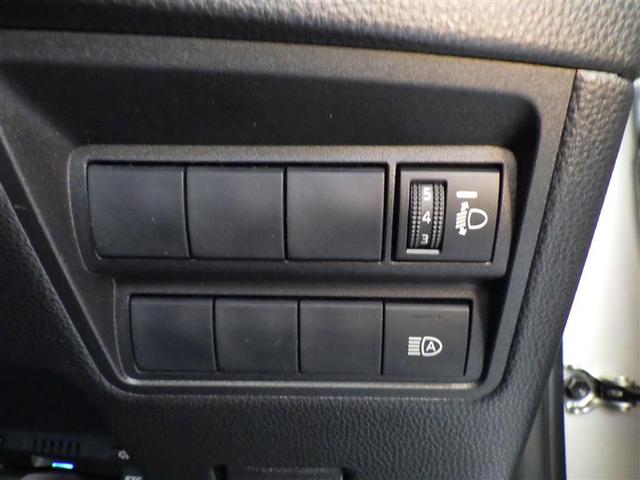 ヤリス ハイブリッドＧ　サイドエアバッグ　スマートキ　ナビ　Ｂモニター　ＥＴＣ車載器　横滑り防止装置　クルコン　セキュリティアラーム　メディアプレイヤー接続　パワステ　メモリーナビゲーション　キーフリー　オートエアコン（32枚目）