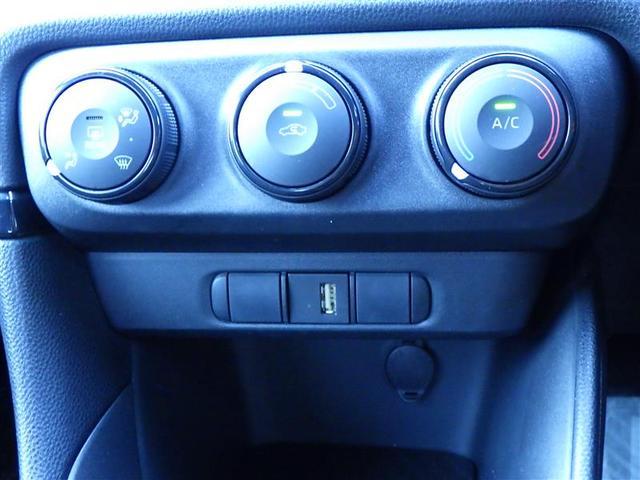 ヤリス Ｘ　ＰＣＳ　スマートキーシステム　ナビ＆ＴＶ　地デジ　横滑り防止装置付き　ワイヤレスキー　バックガイドモニター　盗難防止　サイドエアバック　エアコン　Ｗエアバッグ　パワーウインドウ　ＥＴＣ付き　パワステ（26枚目）