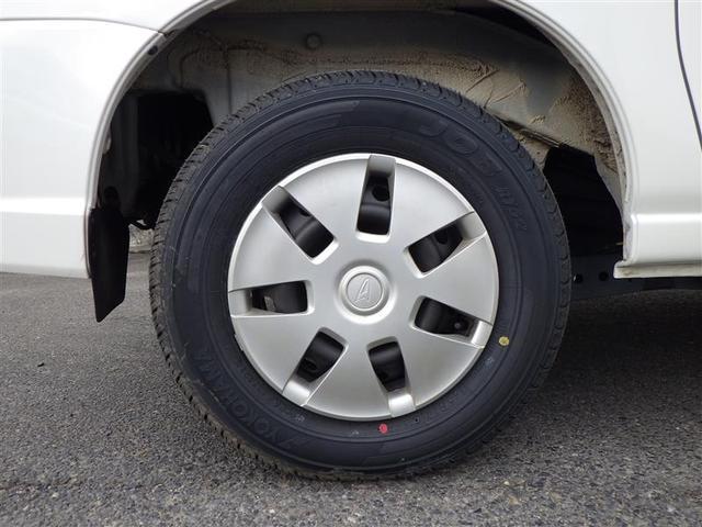 ハイゼットカーゴ クルーズターボ　前席パワーウィンドウ　ダブルエアバック　ＤＶＤ　ＥＴＣ車載器　ＬＥＤライト　地デジＴＶ　ＨＤＤナビ　キーレスエントリー　運転席エアバッグ　ＡＢＳ　ＡＣ　パワステ　ナビＴＶ　衝突被害軽減システム（9枚目）