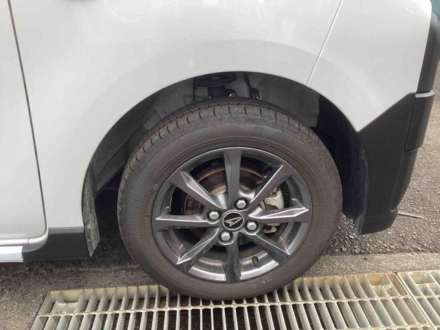 タント ファンクロス　インパネシフト　プッシュスタートスイッチ　電子カードキー　電動パーキングブレーキ　衝突軽減システム　両側オートドア　レーンキープアシスト　ＡＢＳ　アルミホイール（18枚目）