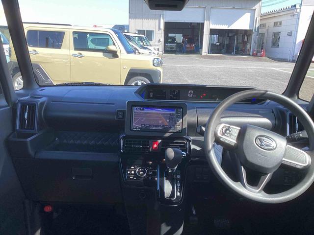 タント カスタムX インパネシフト プッシュスタートスイッチ 電子カードキー 電動スライドドア 衝突軽減ブレーキ 車線逸脱防止 アルミホイール ABS カーナビ(13枚目)