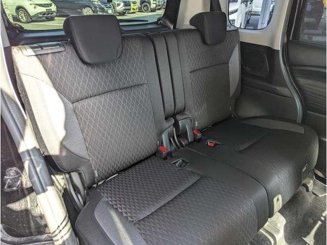 ソリオバンディット ハイブリッドMV 両側電動スライドドア シートヒーター 全周 全周囲モニター Bモニター LEDランプ クルコン イモビライザー Wエアバック スマキー サイドエアB フルセグTV オートエアコン サイドカメラ ABS(5枚目)