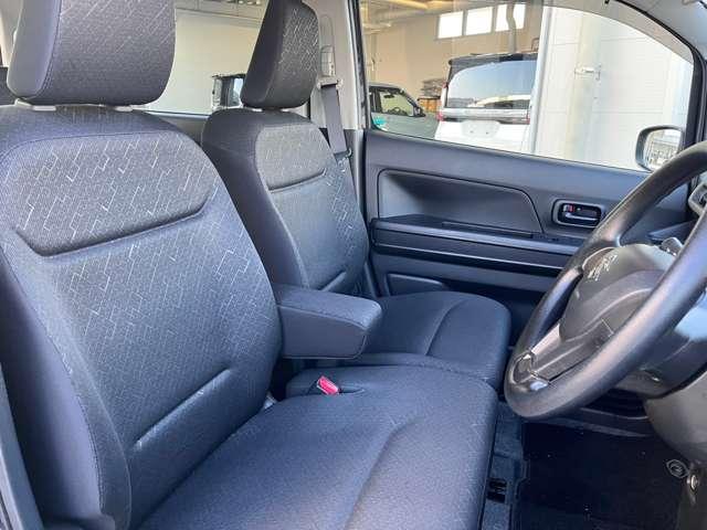 ワゴンＲ ハイブリッドＦＸ　シートヒーター　Ｂｌｕｅｔｏｏｔｈ　障害物センサー　デュアルセンサーブレーキＳ　シートヒーター付　リアセンサー　ＥＳＰ　ナビ　エネチャージ　キーフリー　Ｗエアバック　フルオートエアコン　盗難防止（4枚目）