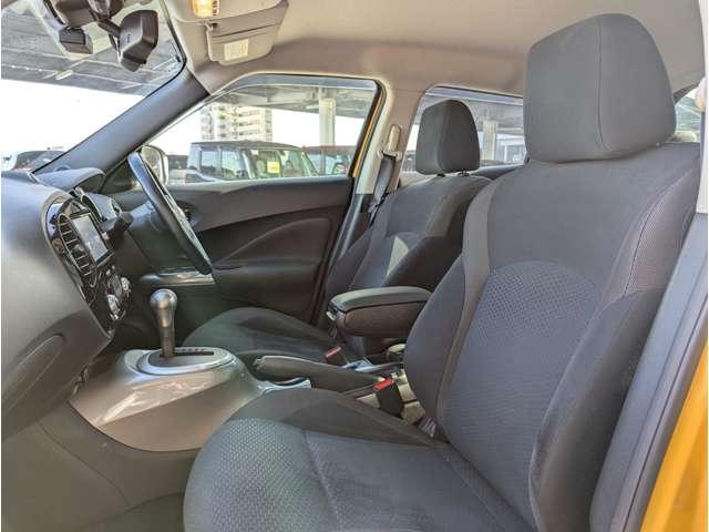 ジューク １５ＲＸ　Ｖセレクション　前後ドラレコ　ＥＴＣ　全周囲カメラ　ＡＵＴＯエアコン　フルセグテレビ　横滑り防止機能　ＤＶＤ再生機能　セキュリティーアラーム　パワーウィンドウ　ＡＵＸ　スマートエントリー　Ａストップ　アルミホイール（5枚目）