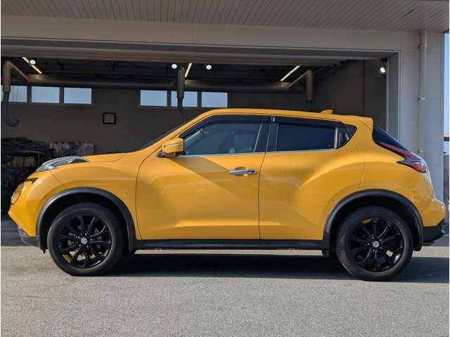 ジューク １５ＲＸ　Ｖセレクション　前後ドラレコ　ＥＴＣ　全周囲カメラ　ＡＵＴＯエアコン　フルセグテレビ　横滑り防止機能　ＤＶＤ再生機能　セキュリティーアラーム　パワーウィンドウ　ＡＵＸ　スマートエントリー　Ａストップ　アルミホイール（16枚目）