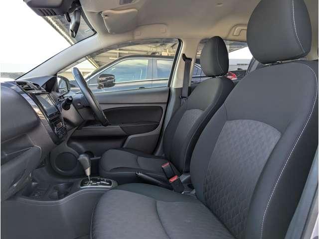 ミラージュ １．２Ｇ　メモリーナビ　バックカメラ　Ｂｌｕｅｔｏｏｔｈ　ドラ　オートクルーズ　衝突軽減ブレーキ　フルセグＴＶ　アルミホイール　Ｂカメラ　ＤＶＤ再生可能　横滑り防止装置　インテリキー　フルオートエアコン　ＡＢＳ（8枚目）