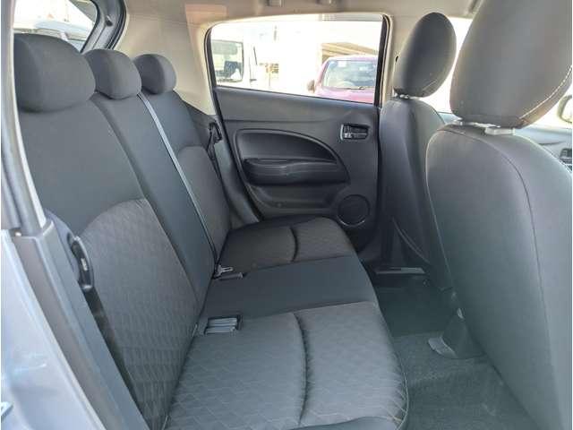 ミラージュ １．２Ｇ　メモリーナビ　バックカメラ　Ｂｌｕｅｔｏｏｔｈ　ドラ　オートクルーズ　衝突軽減ブレーキ　フルセグＴＶ　アルミホイール　Ｂカメラ　ＤＶＤ再生可能　横滑り防止装置　インテリキー　フルオートエアコン　ＡＢＳ（9枚目）