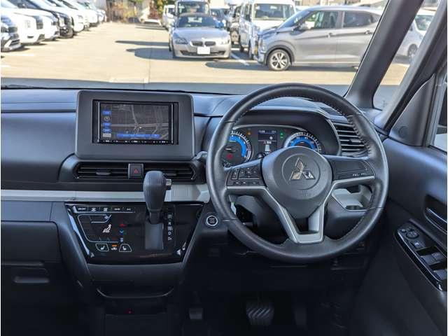 デリカミニ Ｔ　ＥＴＣ　バックカメラ　Ｂｌｕｅｔｏｏｔｈ　電動スライド　エアコン　キーフリー　Ｂカメラ　前席シートヒーター　ＥＴＣ　ＬＥＤヘッドライト　ｉストップ　クリアランスソナー　スマートキー　エアバッグ　ターボ（12枚目）