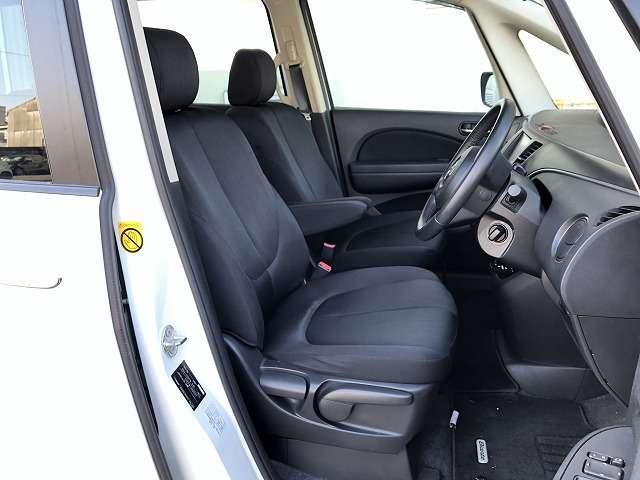 2.0 グランツ ETC リアモニター 認定中古車(4枚目)
