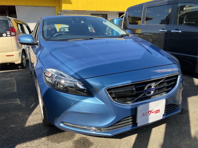 Ｖ４０ Ｔ４　ＥＴＣ　バックカメラ　ナビ　オートクルーズコントロール　アルミホイール　オートライト　キーレスエントリー　ＡＴ　盗難防止システム　ＡＢＳ　ＣＤ　ＵＳＢ　エアコン　パワーステアリング（13枚目）