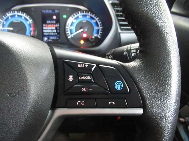 運転支援システム　プロパイロット高速道路のロングドライブに運転が苦手なかたへ車間や車線をキープしてくれます