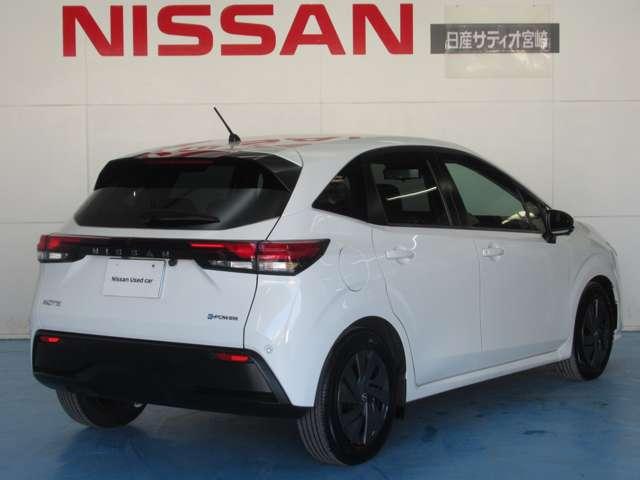 ノート １．２　Ｓ　ナビ／衝突軽減ブレーキ／全方位モニター　軽減ブレーキ　３６０°カメラ　ＬＤＷ　バックカメラ　サイドカメラ　インテリキー　イモビライザー　ＬＥＤヘッド　メモリーナビ　ドライブレコーダー　ナビＴＶ付き　ワンセグＴＶ付き　ＥＴＣ　オートエアコン（2枚目）