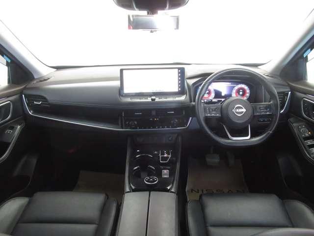 エクストレイル １．５　Ｇ　ｅ－４ＯＲＣＥ　４ＷＤ　ナビ／プロパイロット／衝突軽減ブレーキ　寒冷地仕様　ＬＥＤヘッドランプ　ナビＴＶ　スマートキー　レーダークルーズ　ＬＫＡ　キーフリー　ＥＴＣ　４ＷＤ　アルミホイール　メモリーナビ　バックカメラ　サイドカメラ　盗難防止システム　オートエアコン（3枚目）