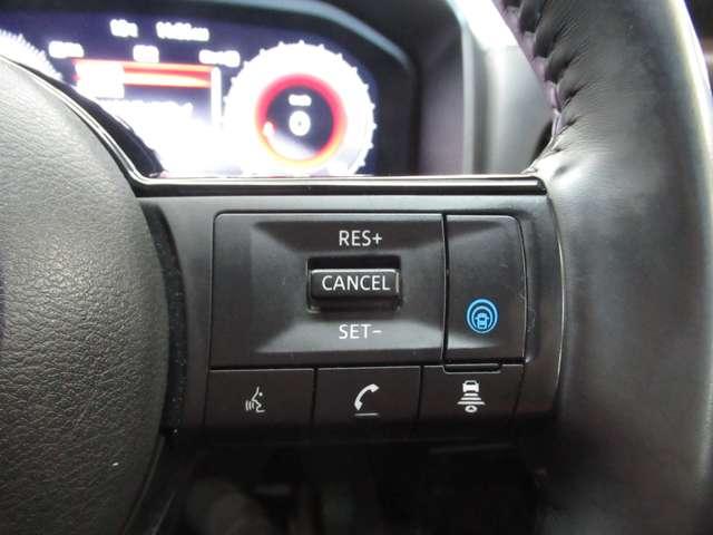 エクストレイル １．５　Ｇ　ｅ－４ＯＲＣＥ　４ＷＤ　ナビ／プロパイロット／衝突軽減ブレーキ　寒冷地仕様　ＬＥＤヘッドランプ　ナビＴＶ　スマートキー　レーダークルーズ　ＬＫＡ　キーフリー　ＥＴＣ　４ＷＤ　アルミホイール　メモリーナビ　バックカメラ　サイドカメラ　盗難防止システム　オートエアコン（9枚目）